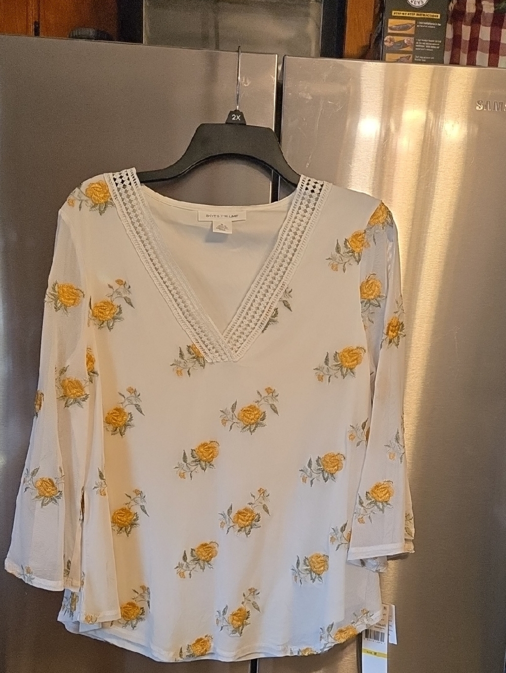 White Floral V-Neck Blouse with Yellow Roses